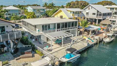 1207 Mockingbird Rd, Key Largo, FL 33037