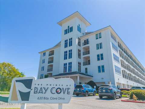 630 Bay Cove Drive, Biloxi, MS 39532