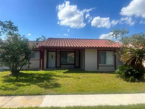 10528 MONTPELIER CIRCLE, ORLANDO, FL 32821