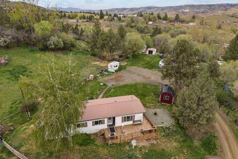 220 Schoolhouse Road, Dayville, OR 97825