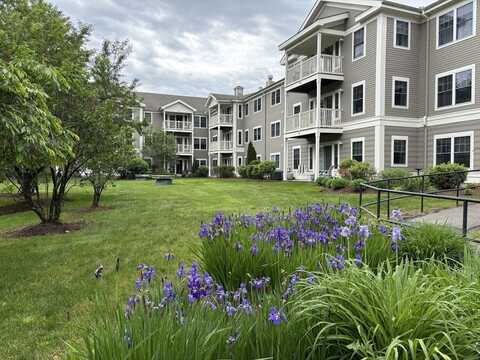 34 Meeting House Lane, Stow, MA 01775