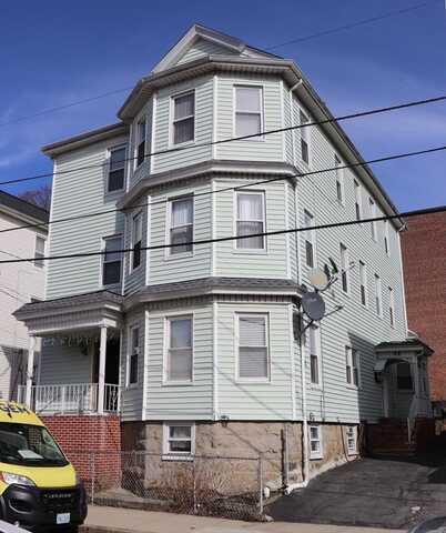 48 Thomas St, Fall River, MA 02723
