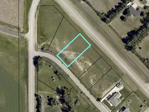 5208 NW Tumbleweed Road, Minot, ND 58703