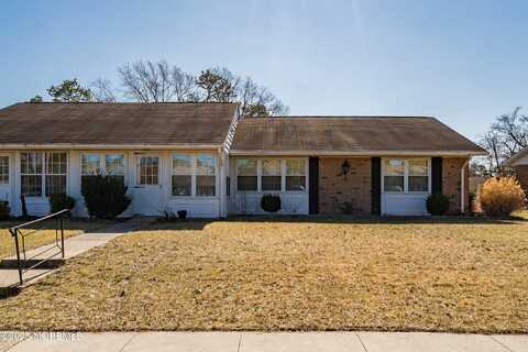 32d Sterling Street, Manchester, NJ 08759