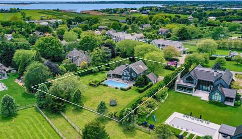 73 Summerfield Lane, Water Mill, NY 11976
