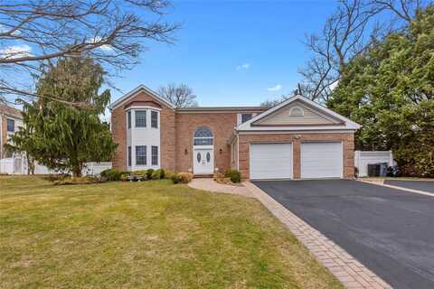11 Heather Lane, Muttontown, NY 11753