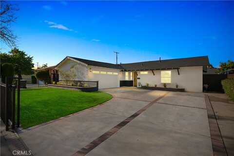 1825 W Carlton Place, Santa Ana, CA 92704