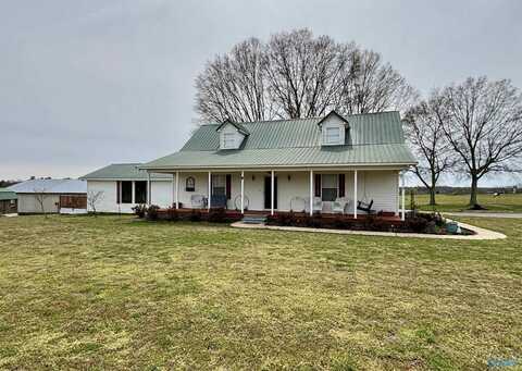 3305 Hustleville Road, Albertville, AL 35951