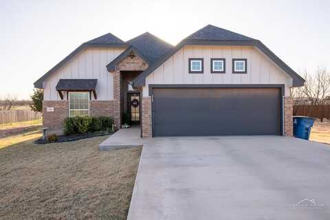 216 Wildwood, Sweetwater, TX 79556