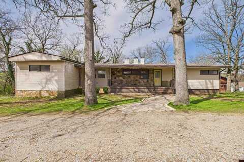 714 N BROADWAY, Yellville, AR 72687