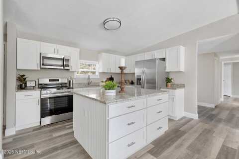2244 EAGLES HAMMOCK Boulevard, Middleburg, FL 32068