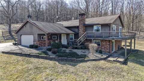 6717 Race Road NW, Strasburg, OH 44680