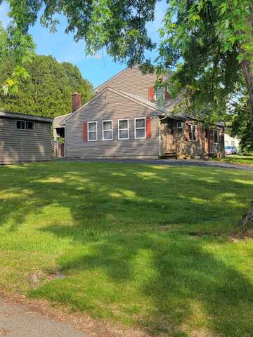 44 Sherwood Meadows, Pembroke, NH 03275
