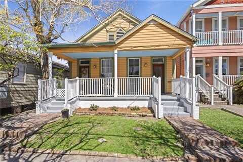 7725 OAK Street, New Orleans, LA 70118