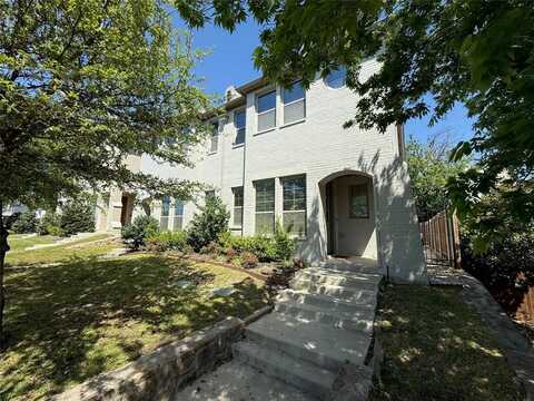 2611 McCart Avenue, Fort Worth, TX 76110