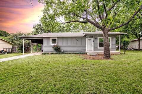 609 Skelly Street, Crowley, TX 76036