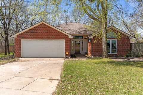 1316 Mcanear Court, Cleburne, TX 76033