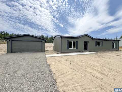 283 Critter Country Trail, Sequim, WA 98382