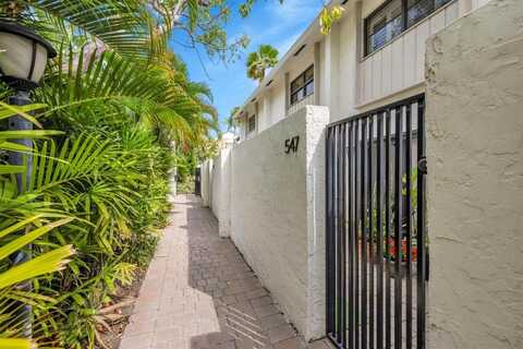 547 NE 7th Ave, Fort Lauderdale, FL 33301