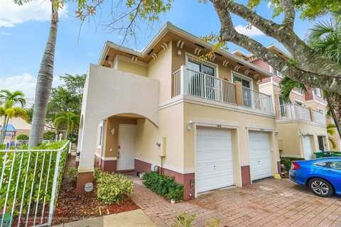 4618 SW 75th Way, Davie, FL 33314