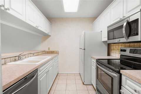 9 Plantation Drive, Vero Beach, FL 32966