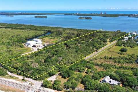 250 Rouse Road, Fort Pierce, FL 34946