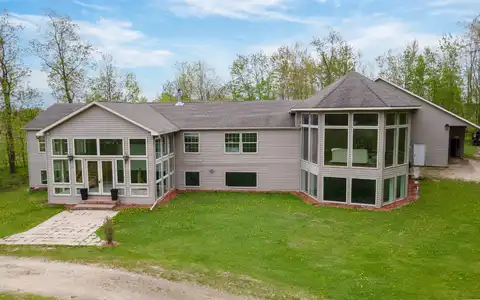 5454 COUNTY ROAD W, DE PERE, WI 54115