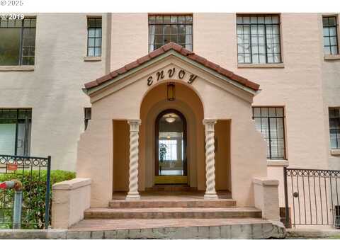 2336 SW OSAGE ST, Portland, OR 97205