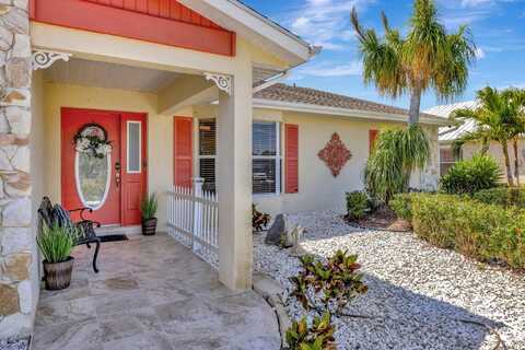 6917 NW Brookhaven Avenue, Port Saint Lucie, FL 34983