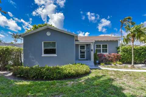 340 Russlyn Drive, West Palm Beach, FL 33405