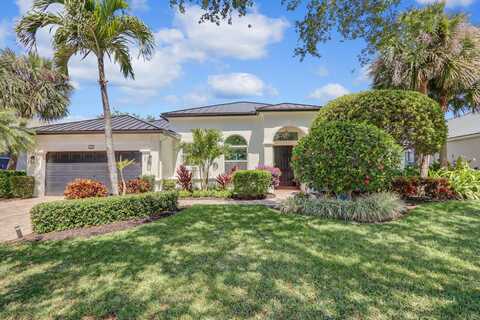 137 Magnolia Way, Tequesta, FL 33469