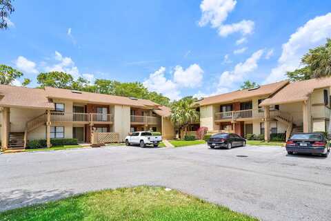 13095 Belhaven Court, Wellington, FL 33414