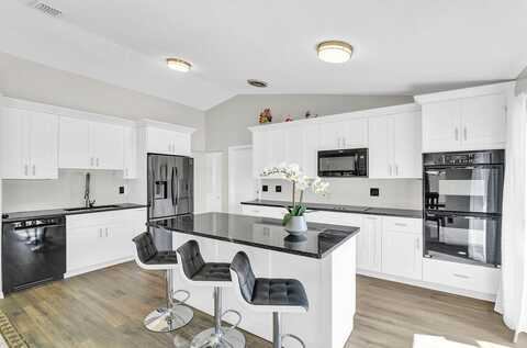 6335 Hitchin Post Way, Delray Beach, FL 33484