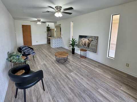 1036 Glenna Dr, San Angelo, TX 76901