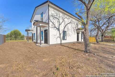 3007 SW McArthur Ave, San Antonio, TX 78211