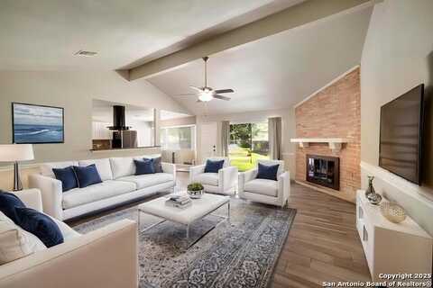 8315 GREENHAM, San Antonio, TX 78239