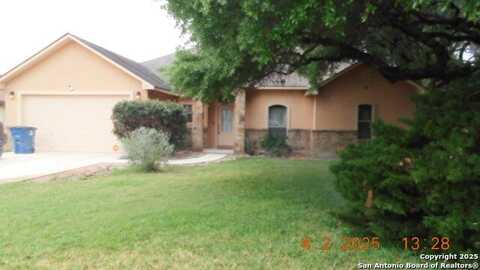 213 Yorktown, Pleasanton, TX 78064