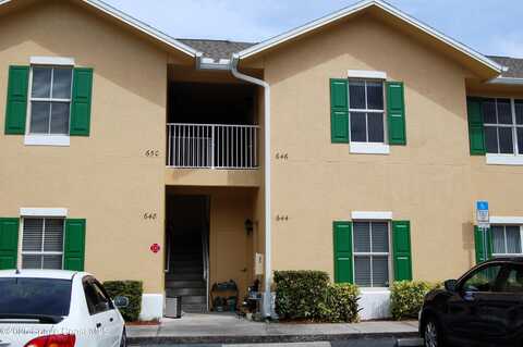 646 Cedar Side Circle NE, Palm Bay, FL 32905