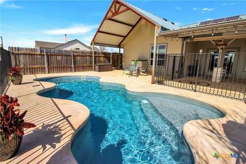 104 Oak Stone Drive, Jarrell, TX 76537