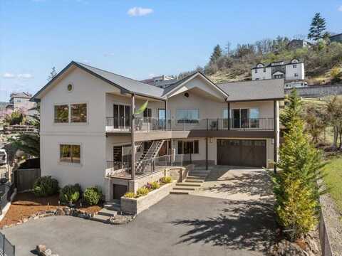 4155 Barbara Jean Way, Medford, OR 97504