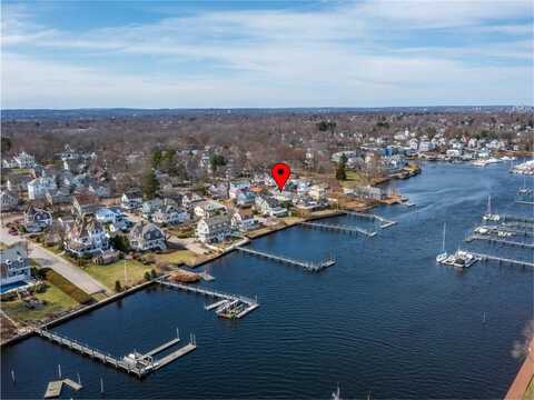 10 Remington Street, Warwick, RI 02888