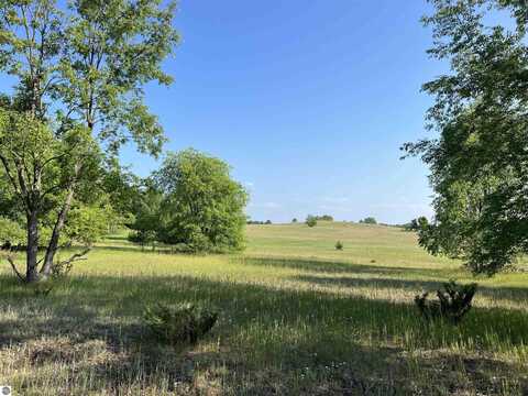 0000 S Bridle Trail, Empire, MI 49630