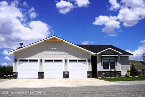 825 MCCOY Drive, Pinedale, WY 82941