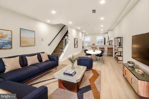 4060 CONSHOHOCKEN AVENUE, PHILADELPHIA, PA 19131