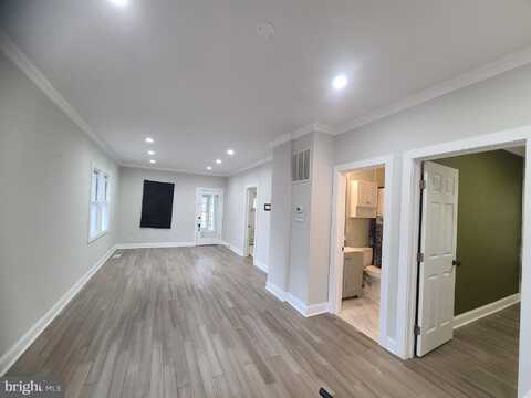 1000 OWENS ROAD, OXON HILL, MD 20745