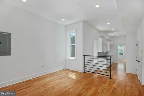 614 W NORRIS STREET, PHILADELPHIA, PA 19122