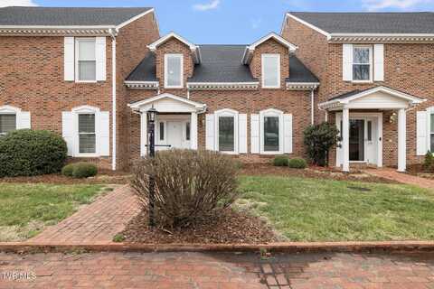 112 Barberry Road, Johnson City, TN 37604