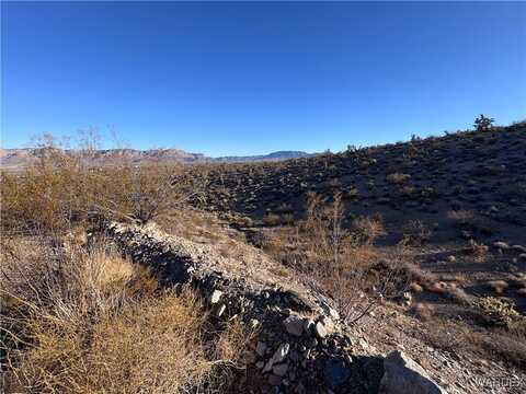 1940 W Cormorant Dr Drive, Meadview, AZ 86444