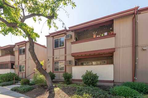 5472 Adobe Falls Rd unit: 2, San Diego, CA 92120