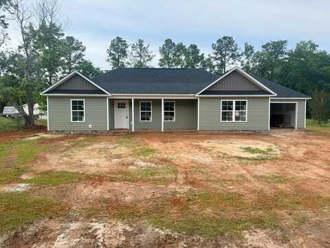 3 Glade Dr, Wedgefield, SC 29168